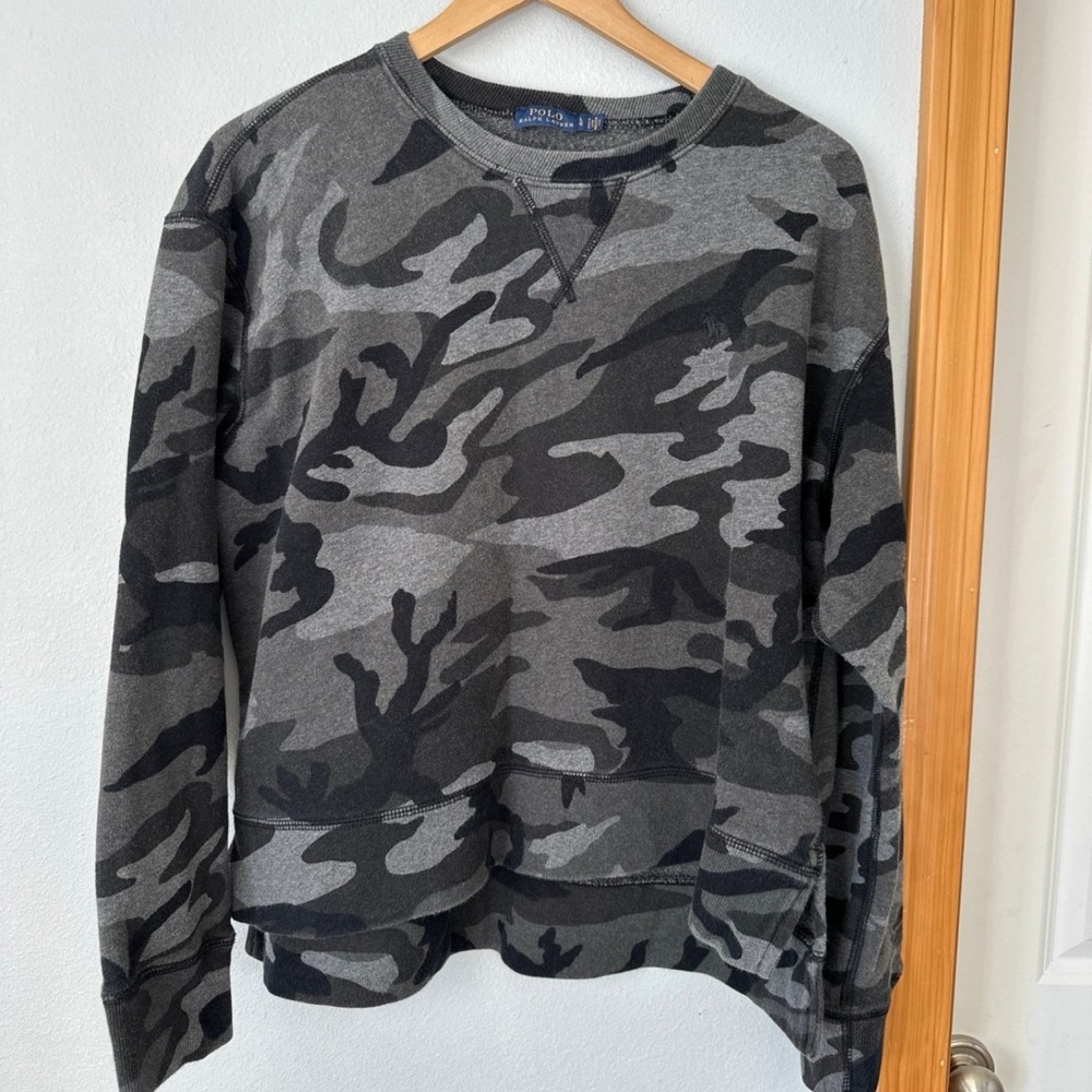 Polo Ralph Lauren Camo Print
Sweatshirt Crew Neck Long Sleeves